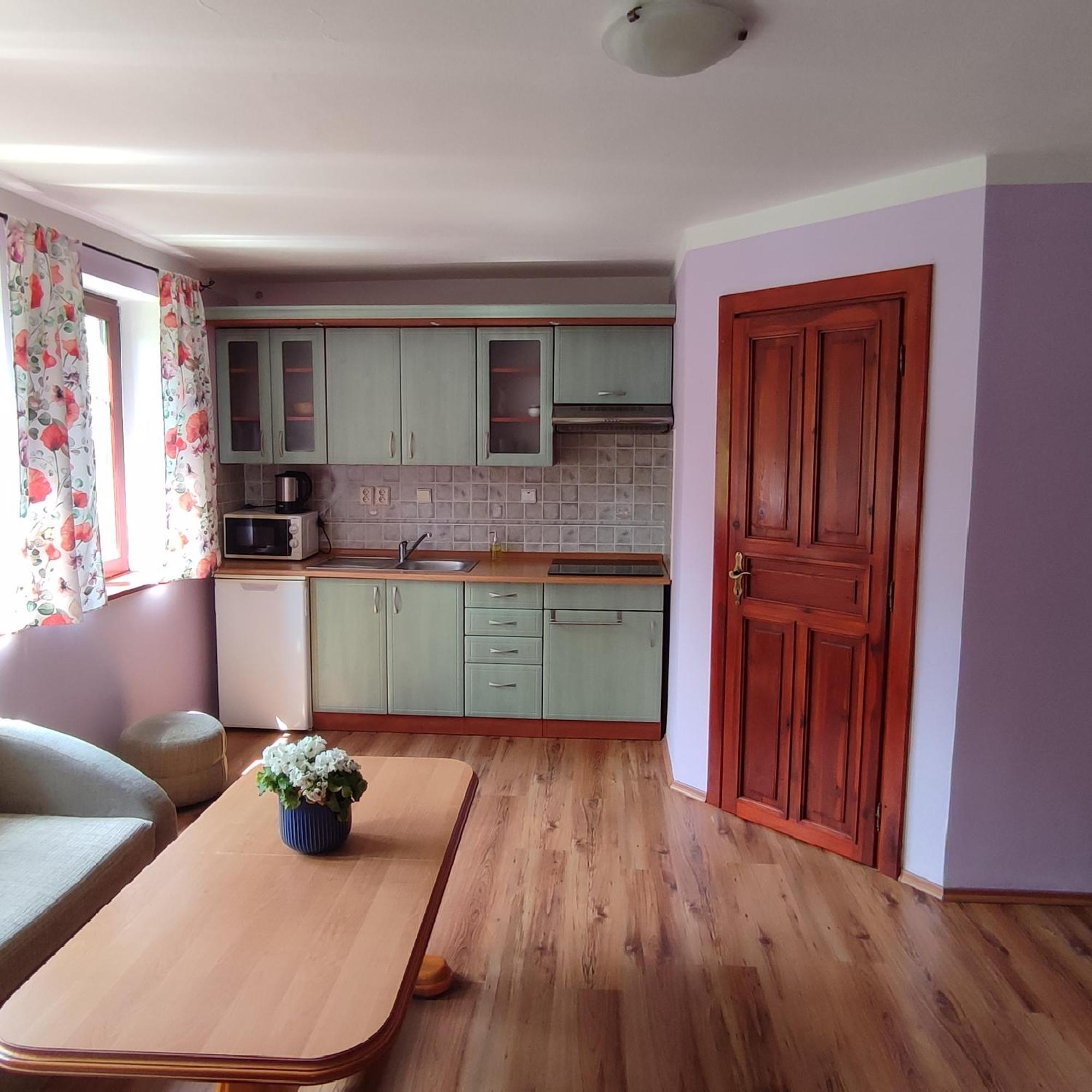 Apartmany Chřibská Eksteriør bilde